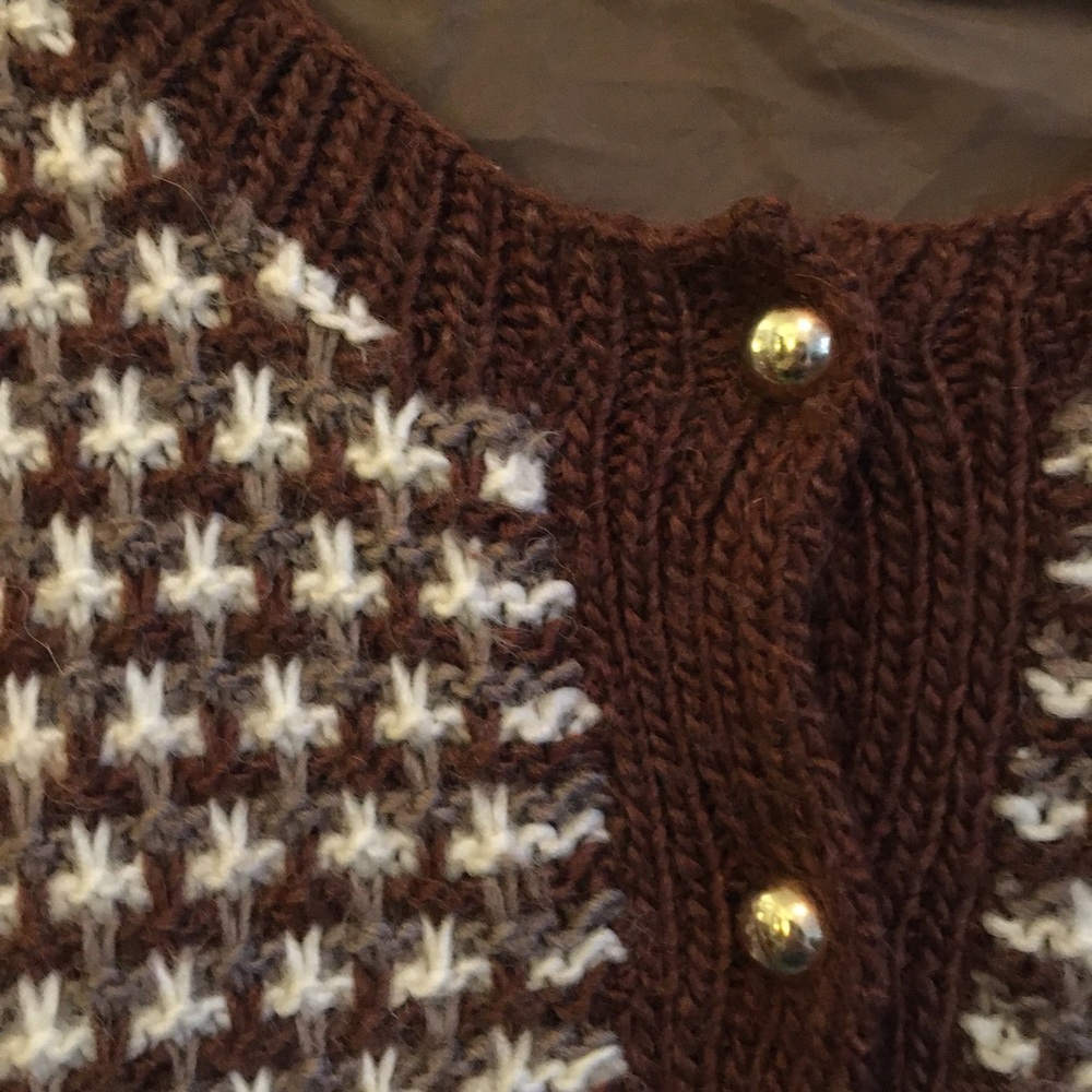 SOLD cardigan w gold tone statement buttons - Picture 2 of 5